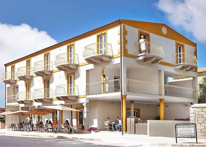 Hotel Muita Di Mari 3*