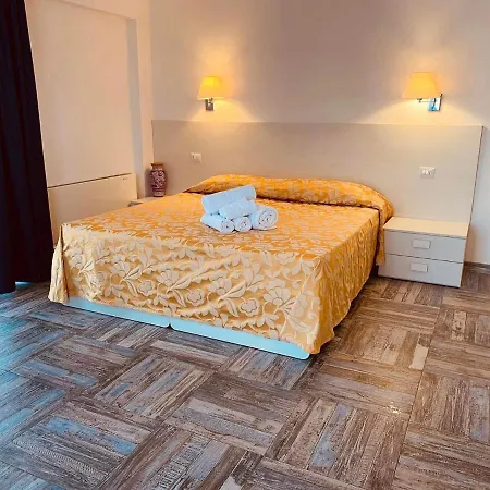 Muita Di Mari Отель