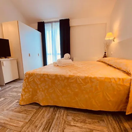 Muita Di Mari Отель 3*