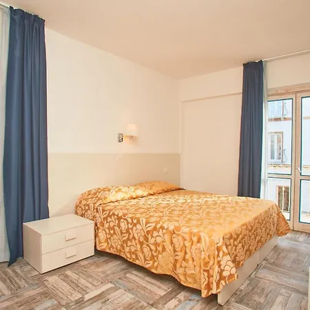 Отель Muita Di Mari Санта-Тереза-Галлура