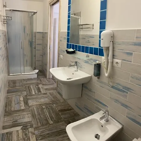 Отель Muita Di Mari 3*