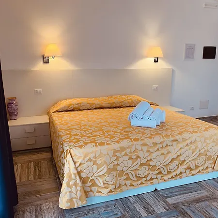 Отель Muita Di Mari