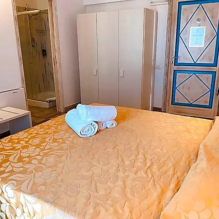 Muita Di Mari Hotel 3*