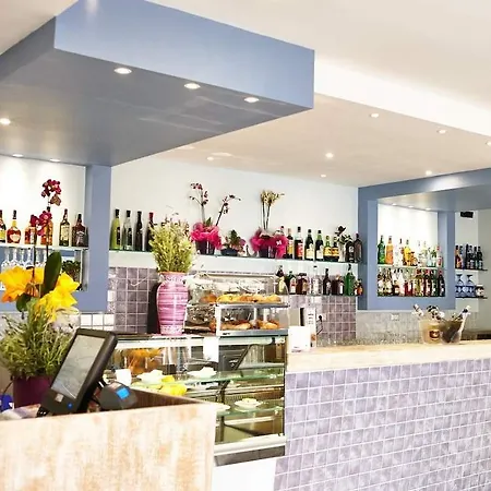 Muita Di Mari Санта-Тереза-Галлура